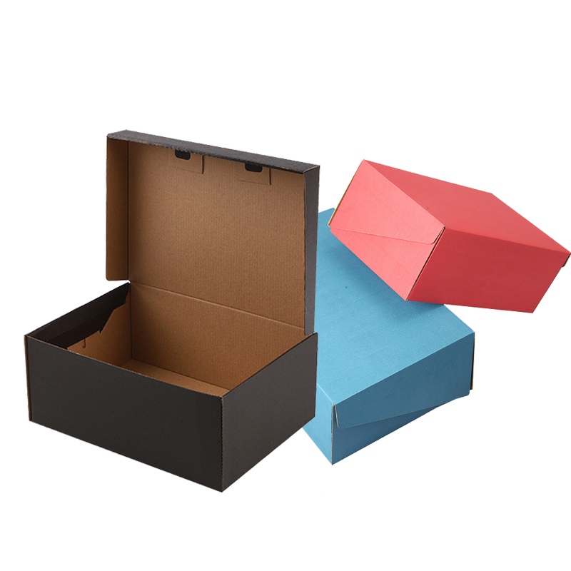 Boîte à chaussures en carton